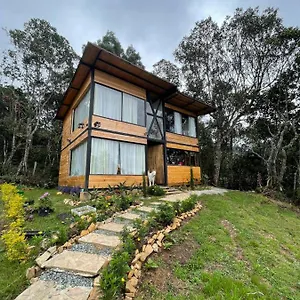 Gabriela Santa Elena Chalet