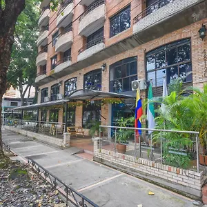 Hotel Estadio Real, Medellín